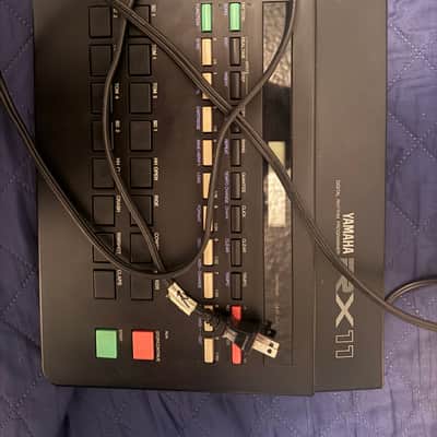 Yamaha RX11 Digital Rhythm Programmer 1984 - Black image 2