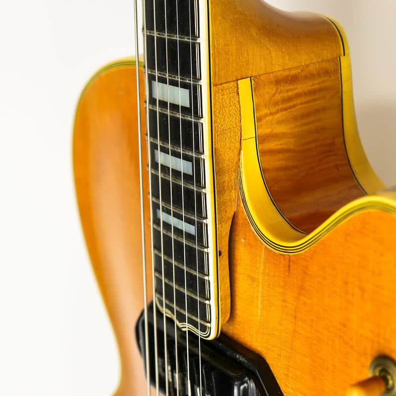Gibson Byrdland 1955 - 1957 image 11