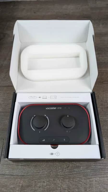 Focusrite Vocaster One USB Audio Interface image 1