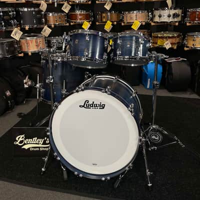 Ludwig Classic Oak Studio 4-Piece 10/12/16/22 Drum Kit Set in Blue Burst Satin Stain image 2