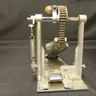 Yamaha Single Bass Drum Pedal Double Chain 90's image 4