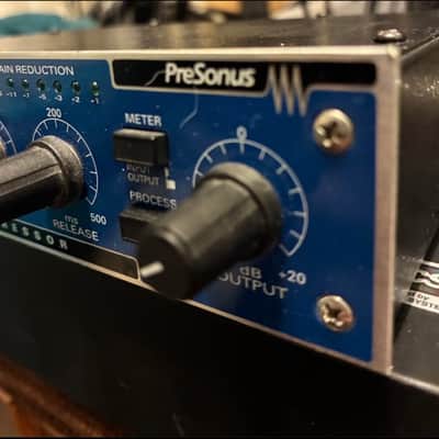 PreSonus Bluemax Smart Compressor 2000s - Blue image 3