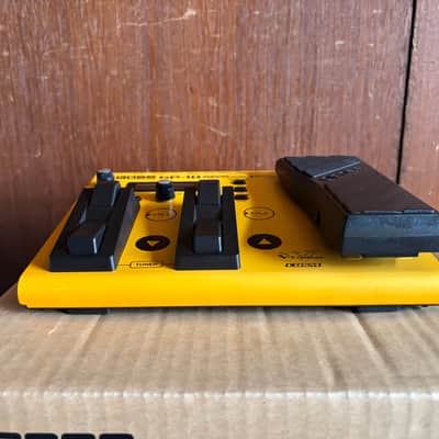 Boss GP-10 Guitar Processor w/ box image 7