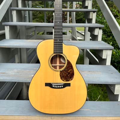 Bourgeois OMC Engelmann spruce/ Indian rosewood  @AIFG