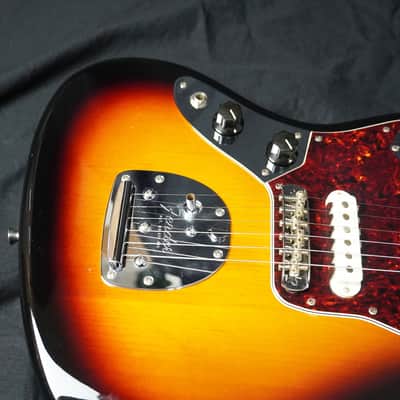 Fender MIJ FSR Traditional '60s Jaguar Left-Handed - 3-Color Sunburst (Rare 75th Anniversary Edition) image 9