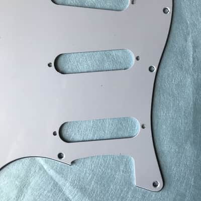 New 3 Ply White 11 Hole Modern-Style Strat s/s/s Fits Fender Guitar Pickguard image 4