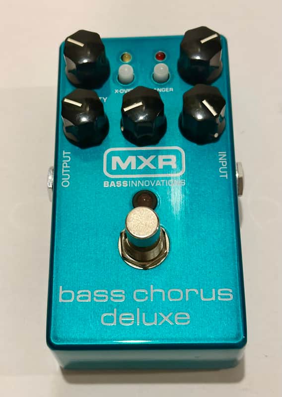 MXR M83 Bass Chorus Deluxe