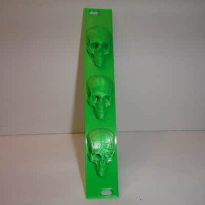 Synthportal green 3d skull panel Mint+ 2025 - green image 4