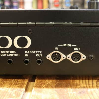 Sequential Prophet 600 61-Key 6-Voice Polyphonic Synthesizer 1982 - 1985 - Black with Wood Sides image 6