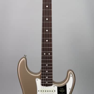 Fender American Vintage II '65 Stratocaster Shoreline Gold image 3