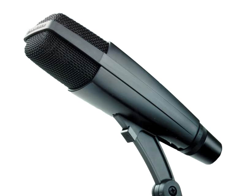 Sennheiser MD421-II Cardioid Dynamic Microphone with 5-Position rolloff Switch image 1