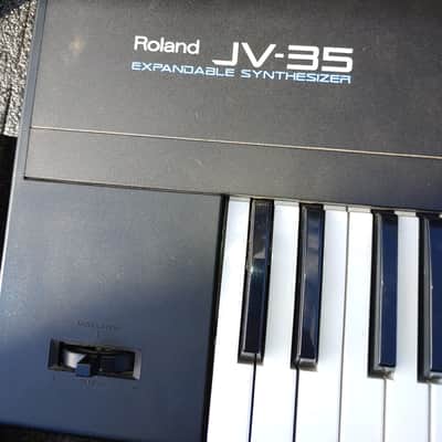 Roland JV35 Expandable SynthesizerIncluding Case image 8