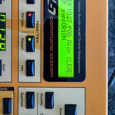 E-MU Systems XL7 AND Orbit 3 2001 - Yellow image 12