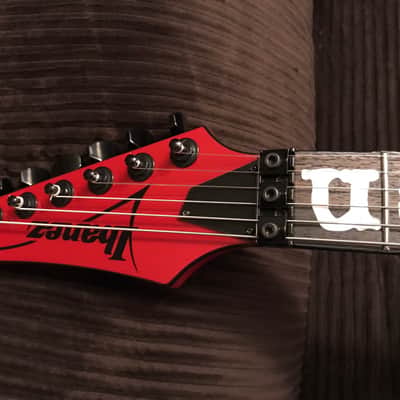 *NEAR MINT* Ibanez First Edition MTM1 Mick Thompson Signature Blood Red Guitar Year 2006 Made In Korea image 4