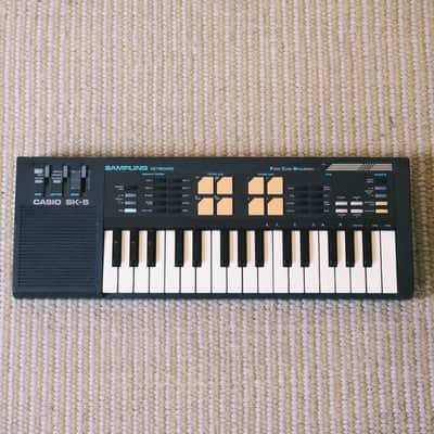 Casio SK-1 32-Key Sampling Keyboard 1986 - Black