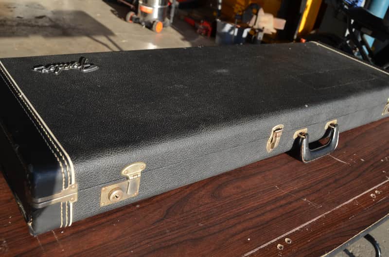 Fender hardshell guitar case for 1972-1977 Stratocaster + Telecaster, with Vintage 1970s mojo! image 1