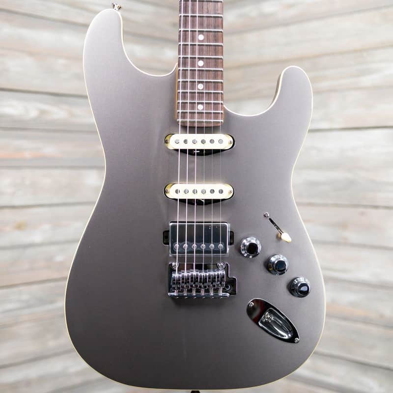 Fender Made In Japan Aerodyne Special Stratocaster HSS 2022 - 2024 - Dolphin Gray Metallic