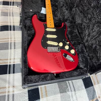 Fender American Ultra II Stratocaster with Maple Fretboard 2024 - Present - Sinister Red image 25