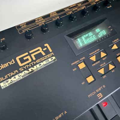 Roland GR-1 Guitar Synthesizer Expanded 6MB w/ Original Case Manual Power Supply image 20
