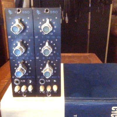 API 550 vintage eq pair image 1