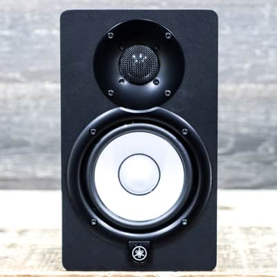 Yamaha HS5 Powered Studio Monitor 2-Way Bi-Amp 5" Studio Monitor (Single) w/Box image 1