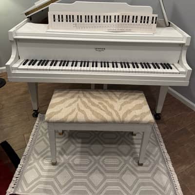 Lester Baby Grand 5 Foot Piano mid 1980 - White Lacquer image 2