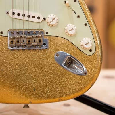 Fender Greg Fessler 1964 Gold Sparkle Relic Stratocaster LTD Custom Shop Limited Edition image 1