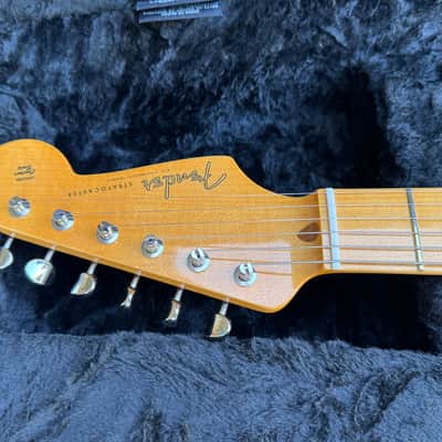 Fender Eric Johnson Stratocaster with Maple Fretboard 2005 - Present White Blonde image 5