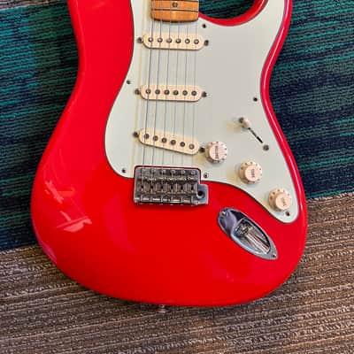 Fender Special Edition Classic Series '50s Stratocaster - Fiesta/Rangoon Red image 2