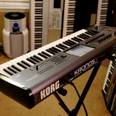 MUST SEE!!! KORG KRONOS X 61 FULLY INSPECTED/SERVICED AND IN AMAZING CONDITION! image 20