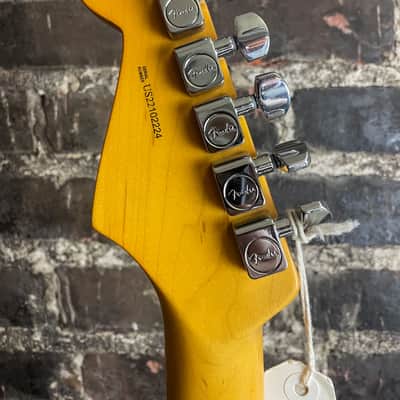 2022 Fender American Professional II Stratocaster with Maple Fretboard - Olympic White (USED) image 7