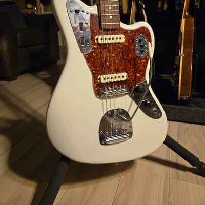 Fender Jaguar 1962 - 1965 - White Refin image 3