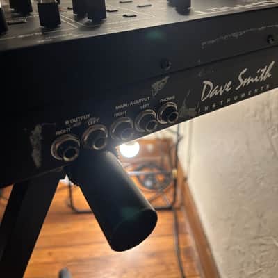 Dave Smith Instruments Prophet Rev2 61-Key 16-Voice Polyphonic Synthesizer 2017 - 2018 - Black with Wood Sides image 6