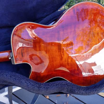 Mr Wu  Custom Jazz Guitar, Yunzi/Eastman image 3