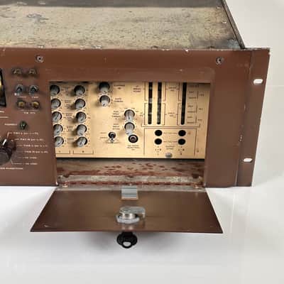 Orban Optimod 9100A AM Stereo Broadcast Audio Processor image 8