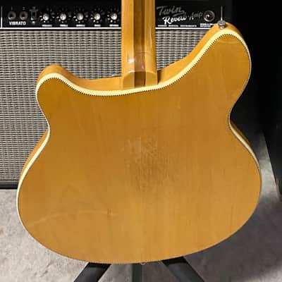 1966 Rickenbacker 360/12 - Mapleglo image 2