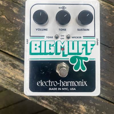 Electro-Harmonix Big Muff Pi with Tone Wicker Distortion / Sustainer 2008 - Present - White / Black / Green image 2