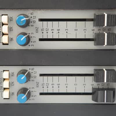 2 Trident A-Range Console Channel Strips In Boutique Audio Powered Rack #55794 image 17