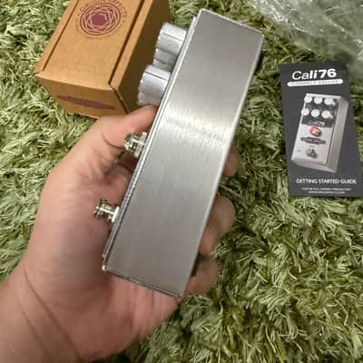 Origin Effects Cali76 Compact Deluxe Compressor Limited Edition - 10th Anniversary 2022 - Laser Engraved Silver image 5