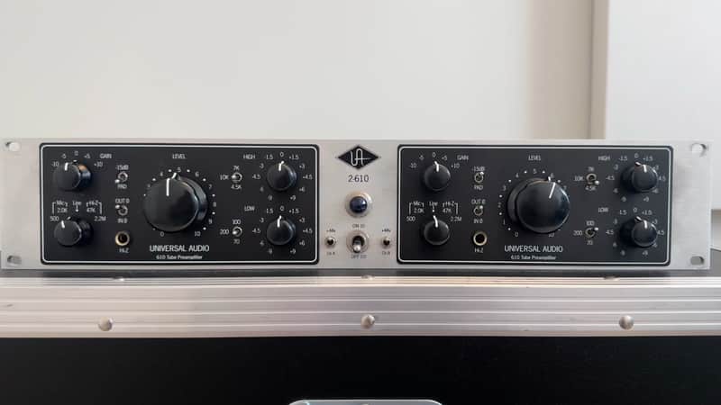 Universal Audio 2-610 Dual Channel Mic Preamplifier image 1