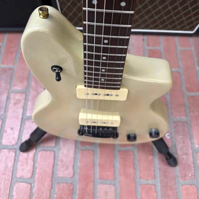 *1997* Washburn P-1 Princess Tiffany Blue image 7