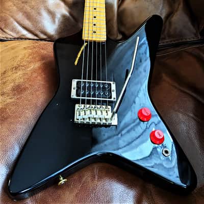 Kramer Voyager 1981 Mod Refin Ebony W/Hard Case image 12