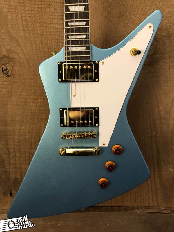 Cozart Explorer-Style Electric Guitar Metallic Pelham Blue w