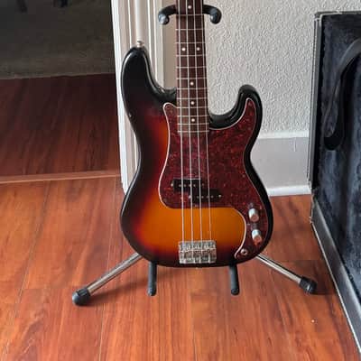 Fender Standard Precision Bass 2009 - 2017 MIM image 1