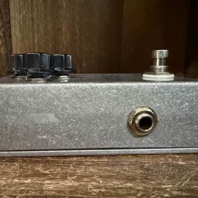 JHS Firefly Fuzz With Box 2014 - 2016 - Silver image 4