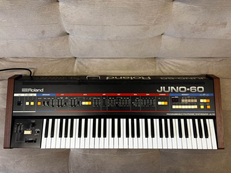 Roland Juno-60 61-Key Polyphonic Synthesizer 1982 - 1984 - Black image 1