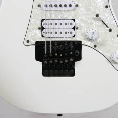 Vintage 1999 Ibanez RG350DX Made in Korea Electric Guitar w/ Original Hard Case image 4