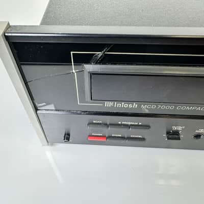 Mcintosh MCD 7000 CD Player image 3