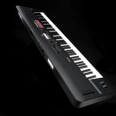Korg Kross 2 88-Key Synth/Workstation