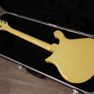 Rickenbacker 620 Yellow Limited Edition image 7